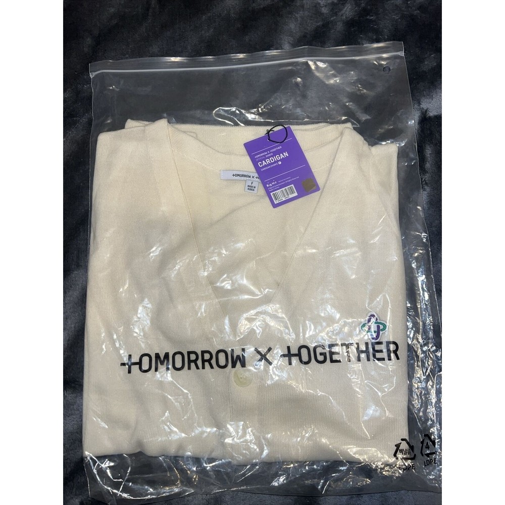 TXT TOMORROW X TOGETHER Official Cardigan IVORY one size
